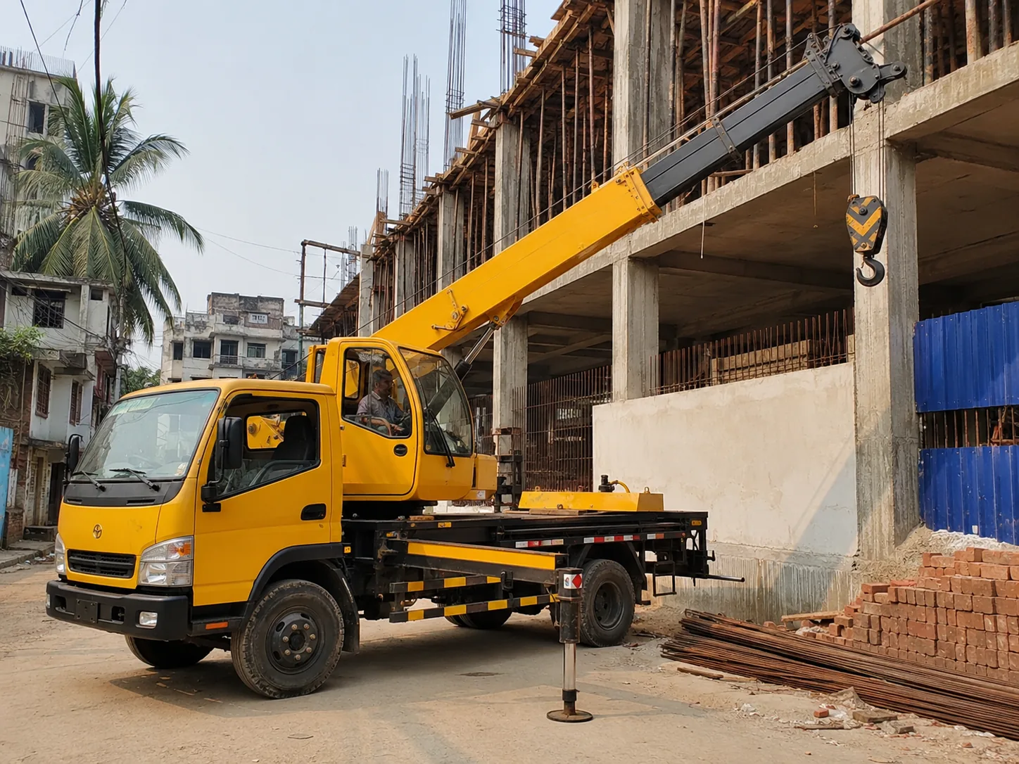 ৩ টন unique crane - RentCTG.com slide 14