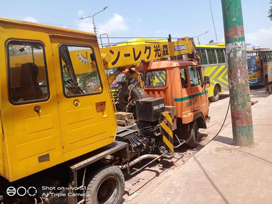 Truck Mounted Crane 5T ভাড়া চট্টগ্রাম — RentCTG BD